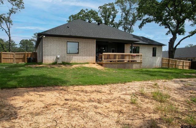 18352 Timber Oaks, Lindale, TX 75771