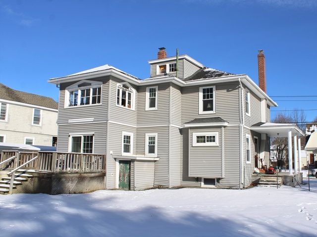 87 Malden St, Worcester, MA 01606