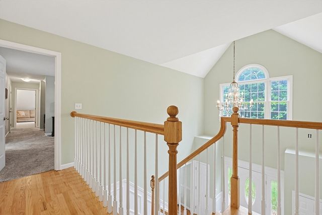8 Douglas Dr, Mansfield, MA 02048