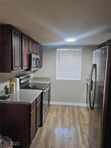 5160 Indian River Drive 345, Las Vegas, NV 89103