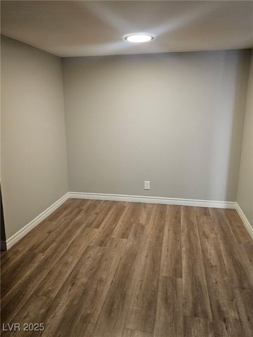 5160 Indian River Drive 345, Las Vegas, NV 89103