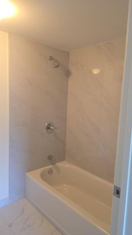 7108 Glenmoor Drive 7108, West Palm Beach, FL 33409