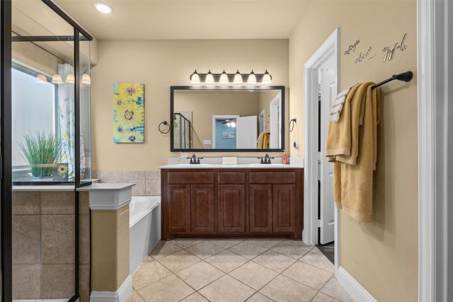 205 Melody Way, Red Oak, TX 75154