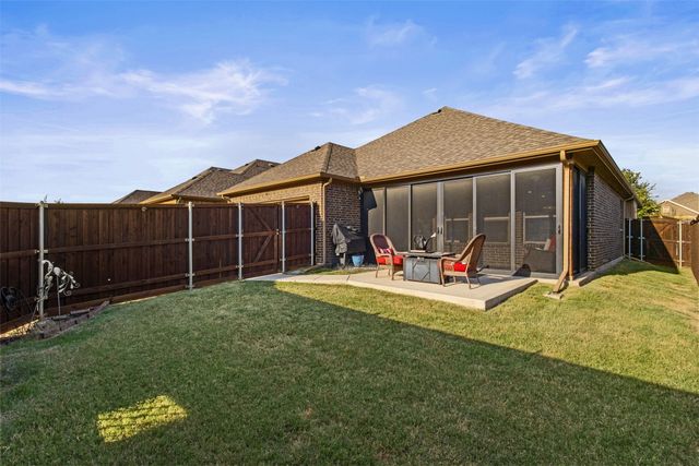 205 Melody Way, Red Oak, TX 75154