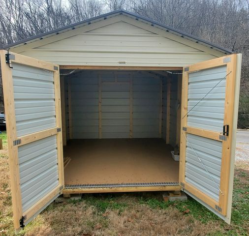 1748 Dry Fork Rd, Granville, TN 38564