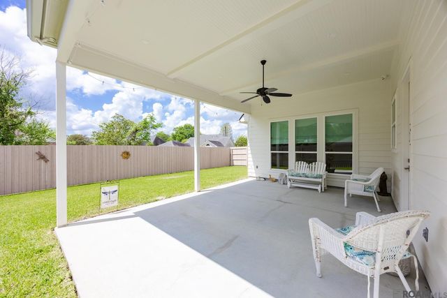 13534 Mary Edith Pl, Baton Rouge, LA 70809