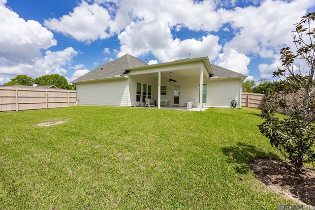 13534 Mary Edith Pl, Baton Rouge, LA 70809