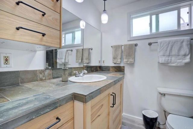 123 Jasper 16, Encinitas, CA 92024