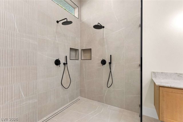 8649 Robinson Ridge Drive, Las Vegas, NV 89117