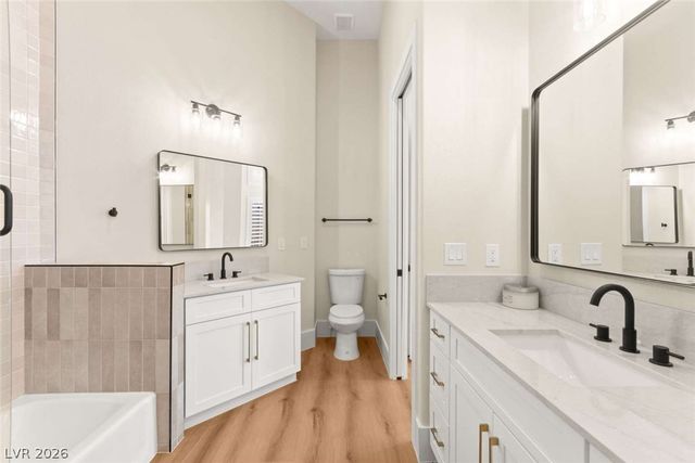 8649 Robinson Ridge Drive, Las Vegas, NV 89117