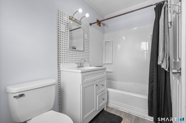 222 Easton Avenue, Waterbury, CT 06704