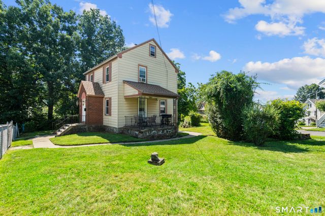 222 Easton Avenue, Waterbury, CT 06704
