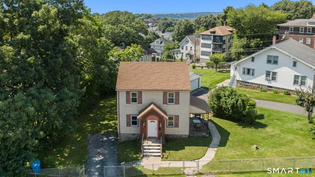 222 Easton Avenue, Waterbury, CT 06704