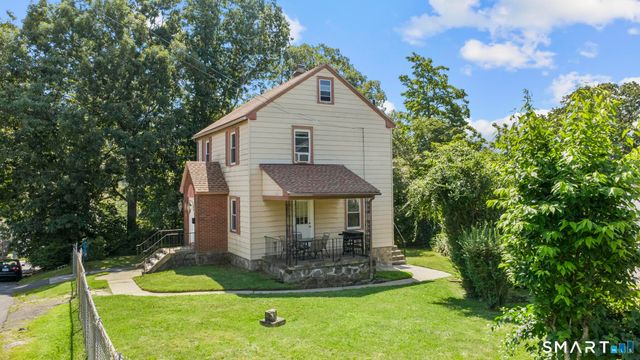 222 Easton Avenue, Waterbury, CT 06704