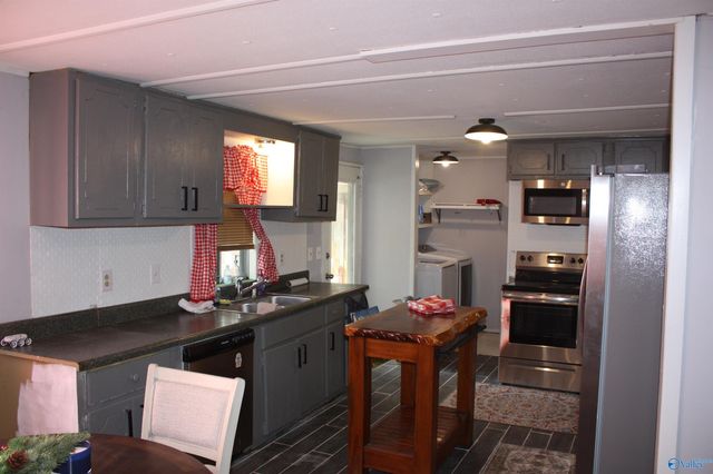 1280 Hurricane Road, New Market, AL 35761