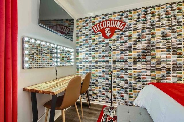 1042 1st Ave, N, Nashville, TN 37201