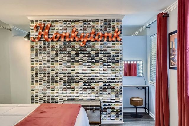 1042 1st Ave, N, Nashville, TN 37201