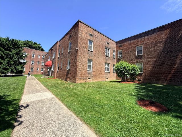1555 Central Park Avenue H2, Yonkers, NY 10710