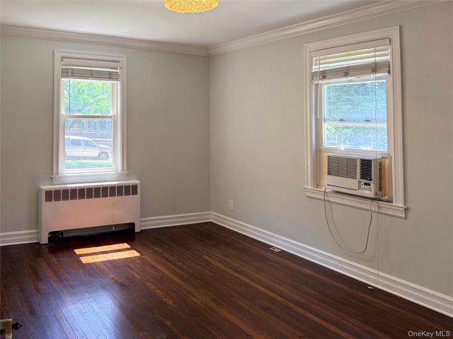 1555 Central Park Avenue H2, Yonkers, NY 10710