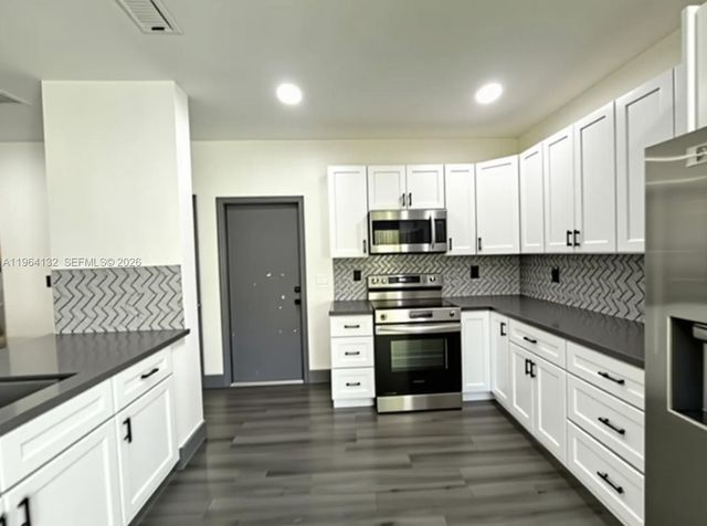 2343 NW 162nd Way 2343, Pembroke Pines, FL 33028