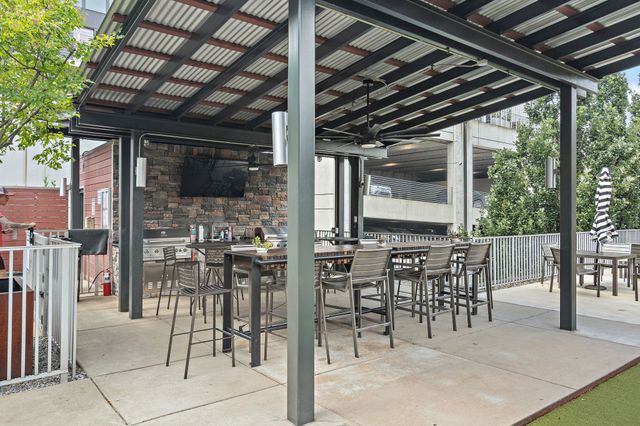 1350 Rosa L Parks Blvd Apt 255, Nashville, TN 37208