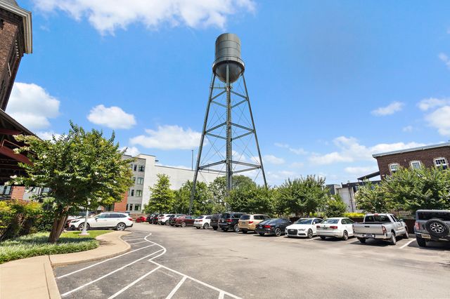 1350 Rosa L Parks Blvd Apt 255, Nashville, TN 37208