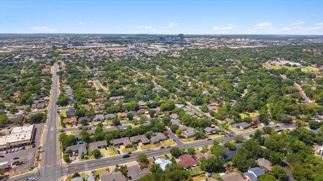 9505 Quail CT, Austin, TX 78758