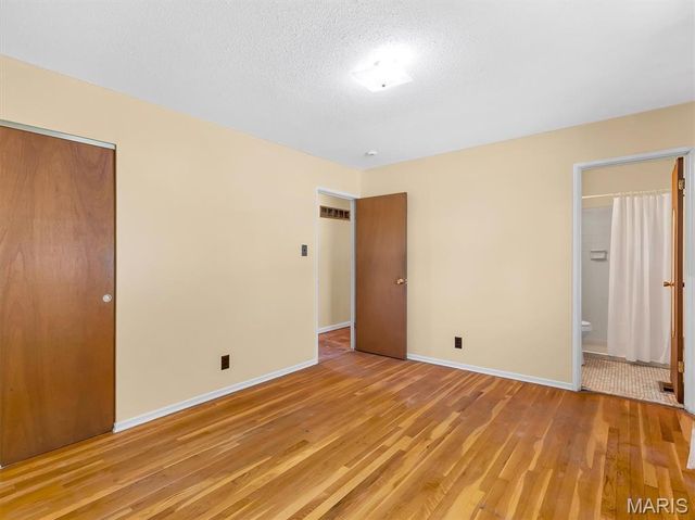2652 Carousel Drive, St Louis, MO 63125