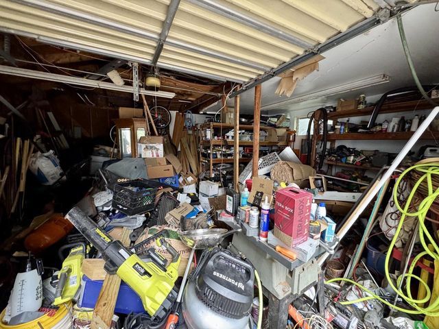 W346N5334 Elm AVENUE, Okauchee, WI 53069