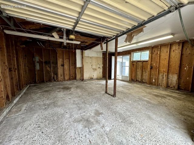 W346N5334 Elm AVENUE, Okauchee, WI 53069