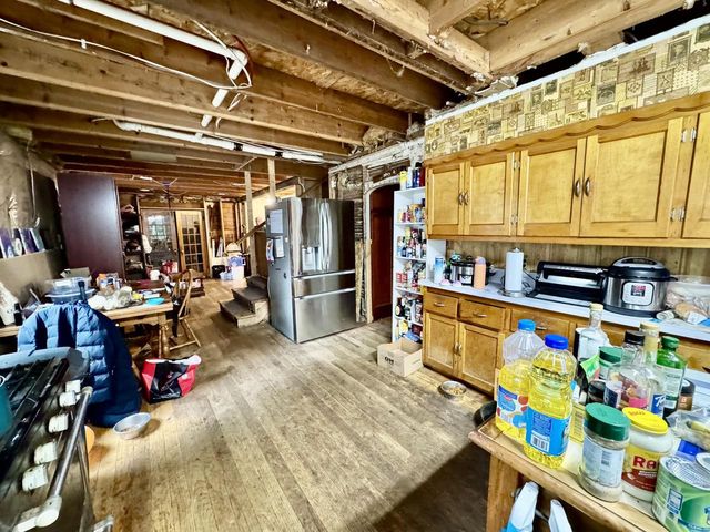 W346N5334 Elm AVENUE, Okauchee, WI 53069