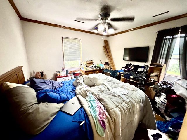 W346N5334 Elm AVENUE, Okauchee, WI 53069