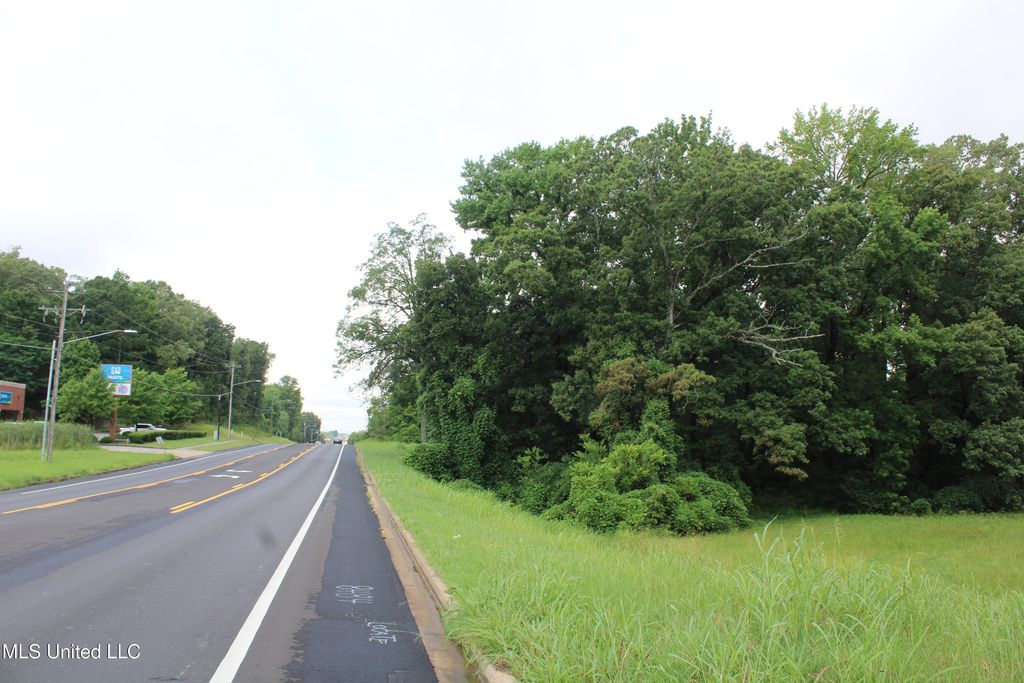 8484 Goodman Road, Olive Branch, MS 38654 — photo 3
