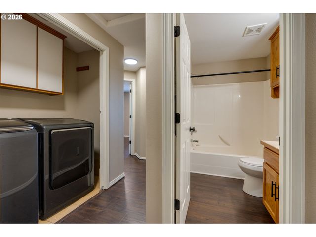 19790 Sw YOCOM Ln, Beaverton, OR 97007
