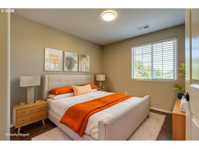 19790 Sw YOCOM Ln, Beaverton, OR 97007