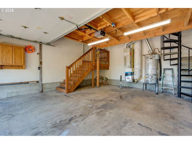 19790 Sw YOCOM Ln, Beaverton, OR 97007