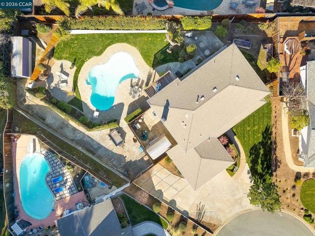 5817 Mitchell Canyon Ct, Clayton, CA 94517