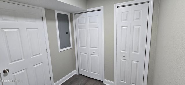 2921 SEARCHWOOD Drive, Jacksonville, FL 32277