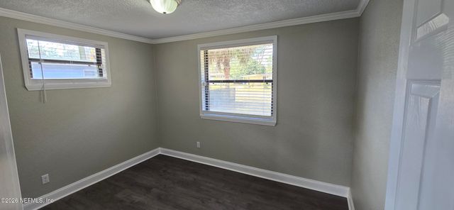 2921 SEARCHWOOD Drive, Jacksonville, FL 32277