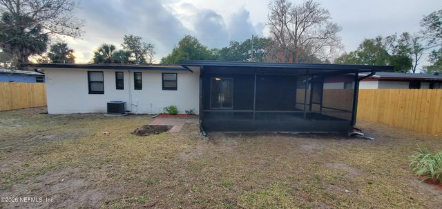 2921 SEARCHWOOD Drive, Jacksonville, FL 32277