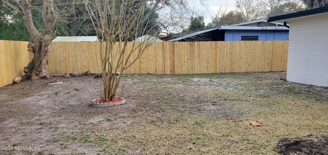 2921 SEARCHWOOD Drive, Jacksonville, FL 32277