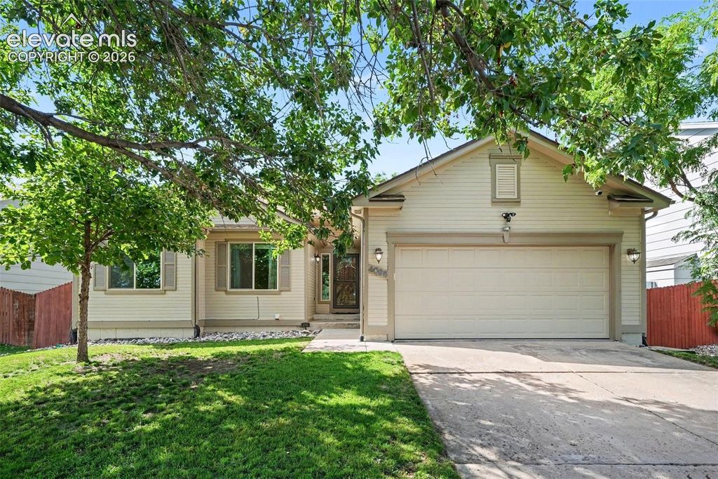 4095 Solarglen Drive, Colorado Springs, CO 80916 — photo 2