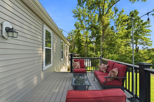 242 Jay Court, Delaware, OH 43015