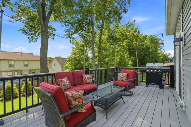 242 Jay Court, Delaware, OH 43015