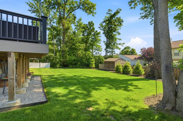 242 Jay Court, Delaware, OH 43015