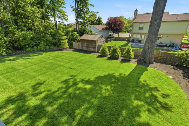 242 Jay Court, Delaware, OH 43015
