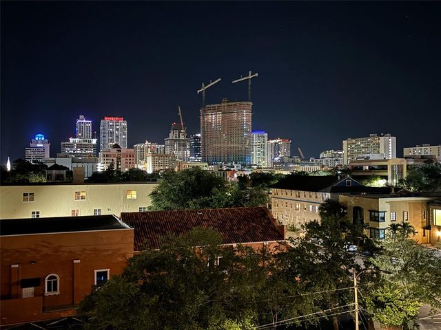 130 8TH STREET N, St Petersburg, FL 33701