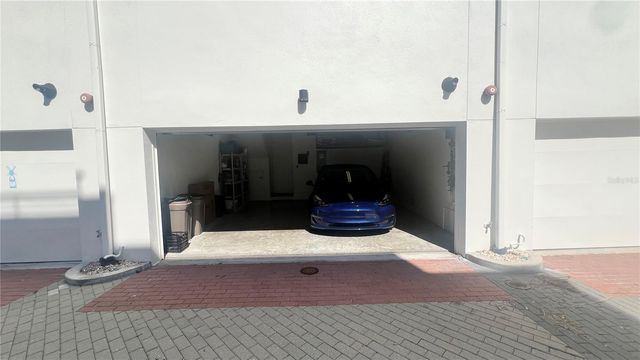 130 8TH STREET N, St Petersburg, FL 33701