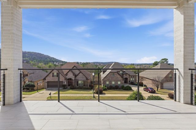 83 Tournay Circle, Little Rock, AR 72223