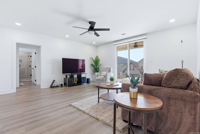 83 Tournay Circle, Little Rock, AR 72223